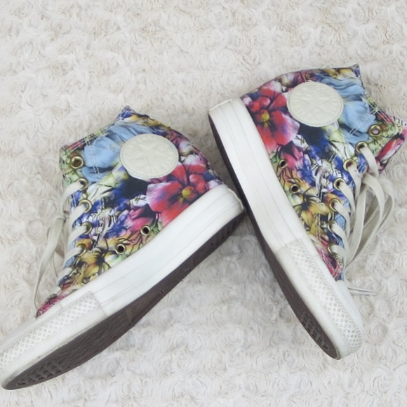 converse floral wedges